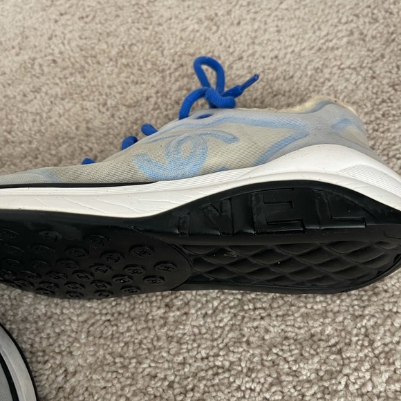 CHANEL
Calfskin Mesh Lyrca Womens Logo - Picture 3 of 6